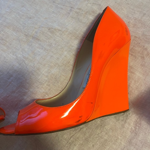 Jimmy Choo neon orange thin wedges. - Picture 4 of 12